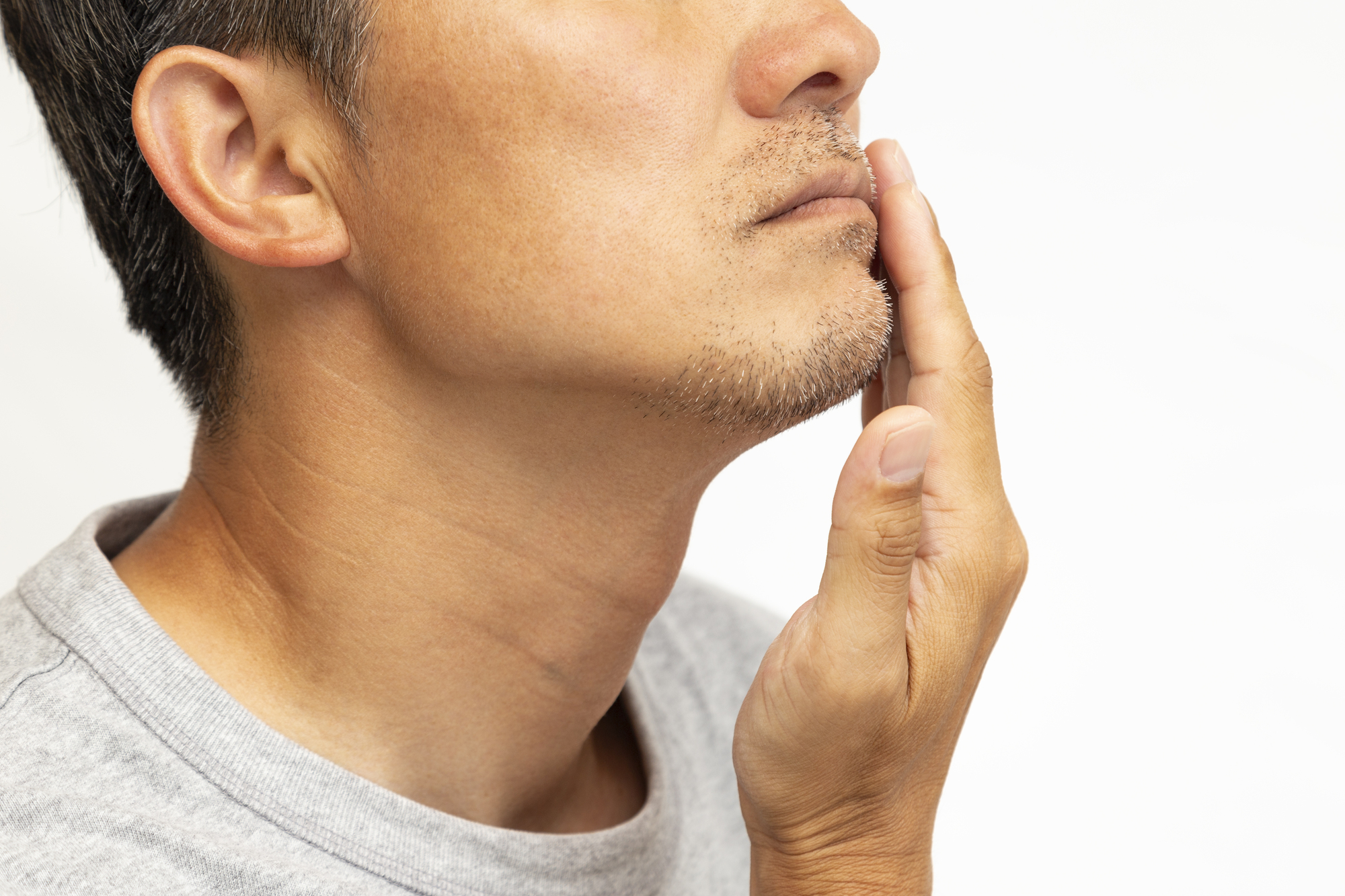 髭のデザイン脱毛は受けられる？　人気のデザインや注意点を解説ー福岡・沖縄の医療脱毛ならKANNO'A.clinic(カノアクリニック)