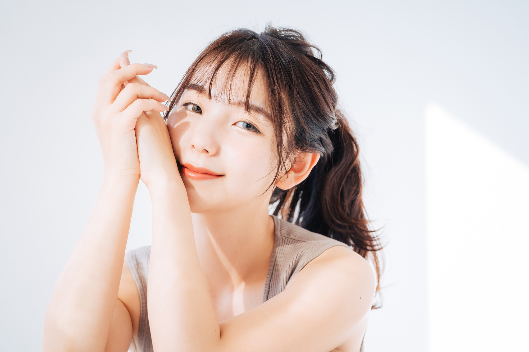 顔脱毛時にコンタクトをしたままではNG？　理由や脱毛時の注意点を解説ー福岡・沖縄の医療脱毛ならKANNO'A.clinic(カノアクリニック)