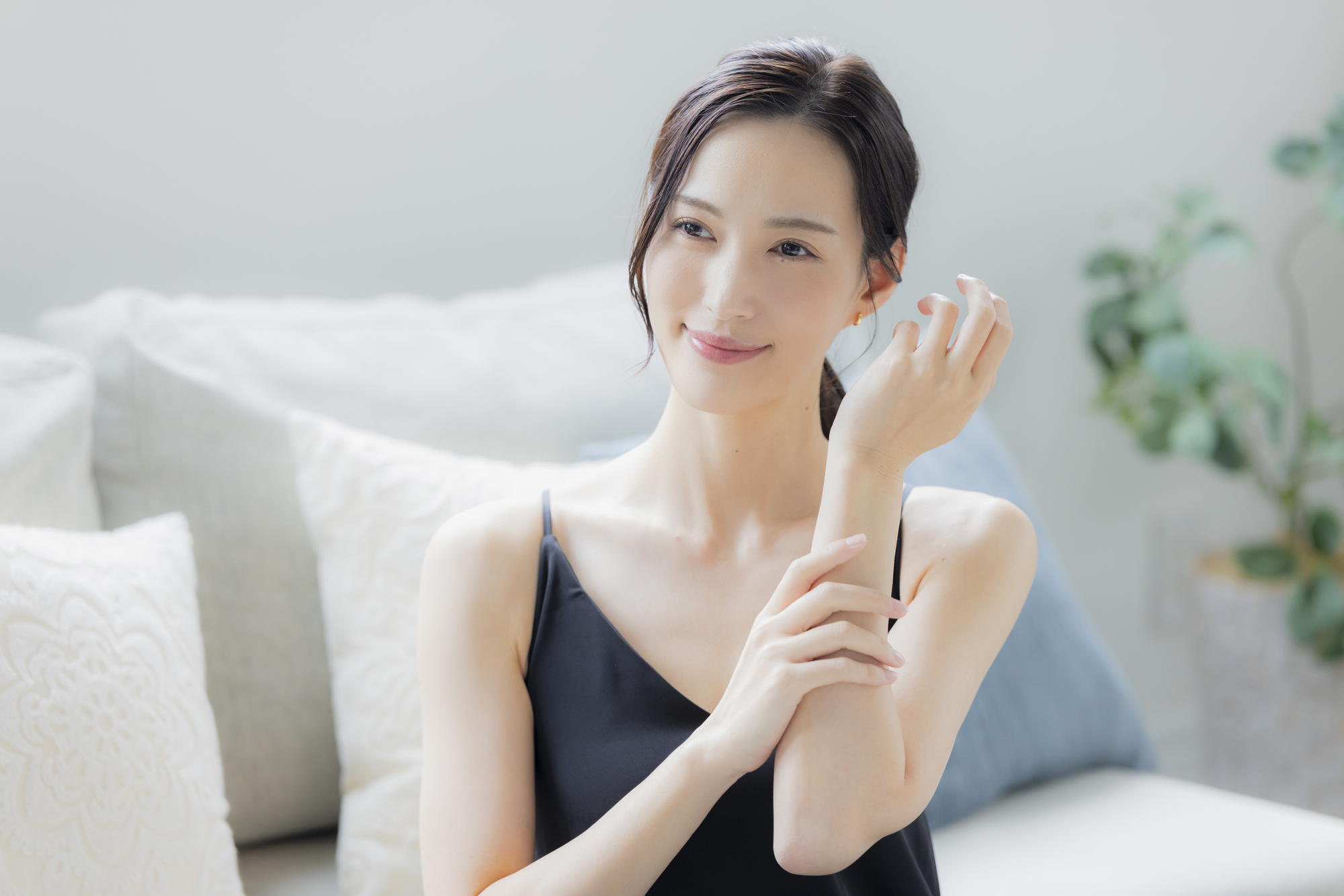 光脱毛(フラッシュ脱毛)と医療脱毛の違いは？仕組みや毛の構造について解説ー福岡・沖縄の医療脱毛ならKANNO'A.clinic(カノアクリニック)
