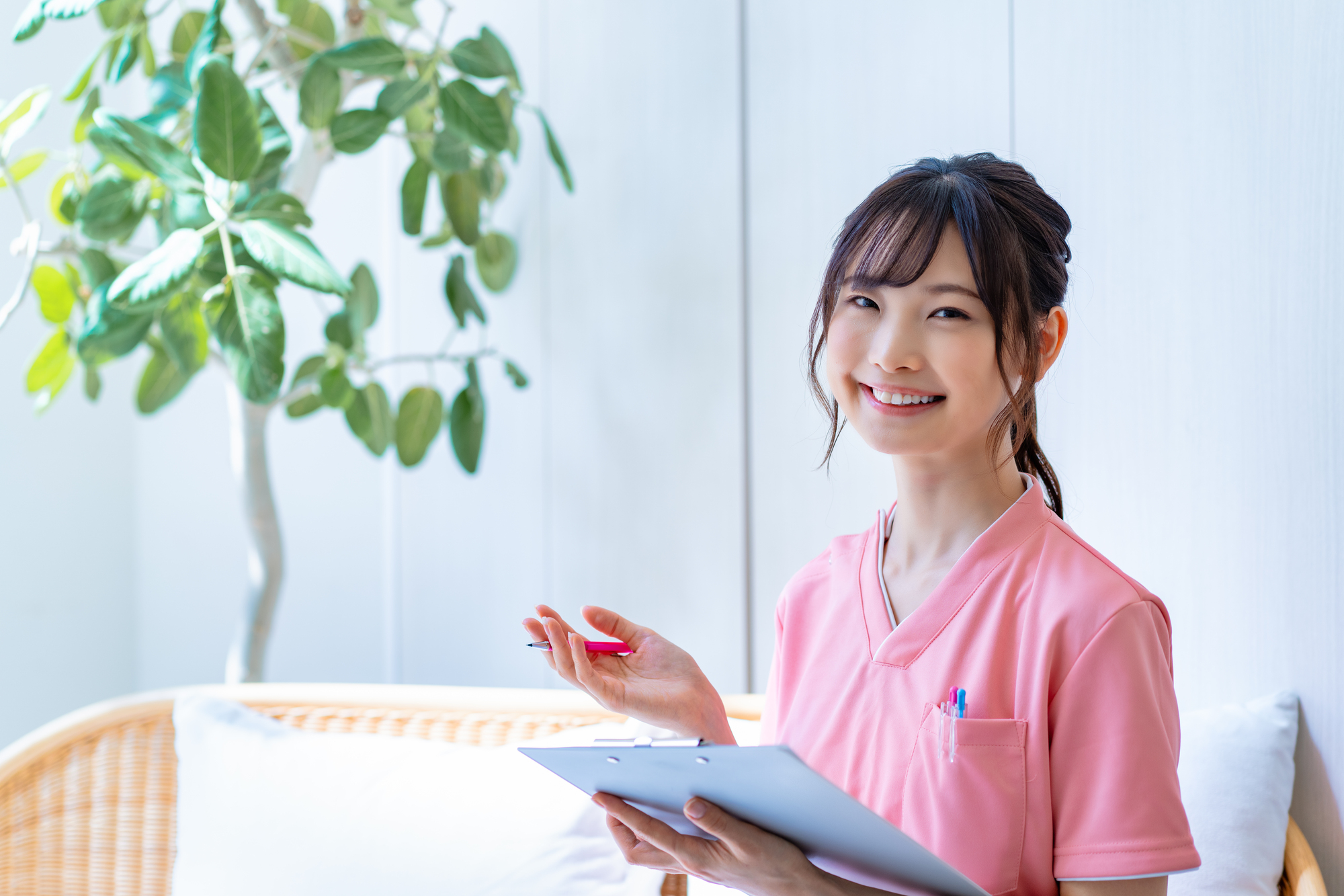 ダーマペンはセルフで安全?危険な落とし穴とクリニック施術の決定的な違いを徹底解説ー福岡・沖縄の医療脱毛ならKANNO'A.clinic(カノアクリニック)